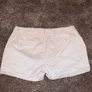 Woman’s Vineyard Vines Shorts Sz 12.